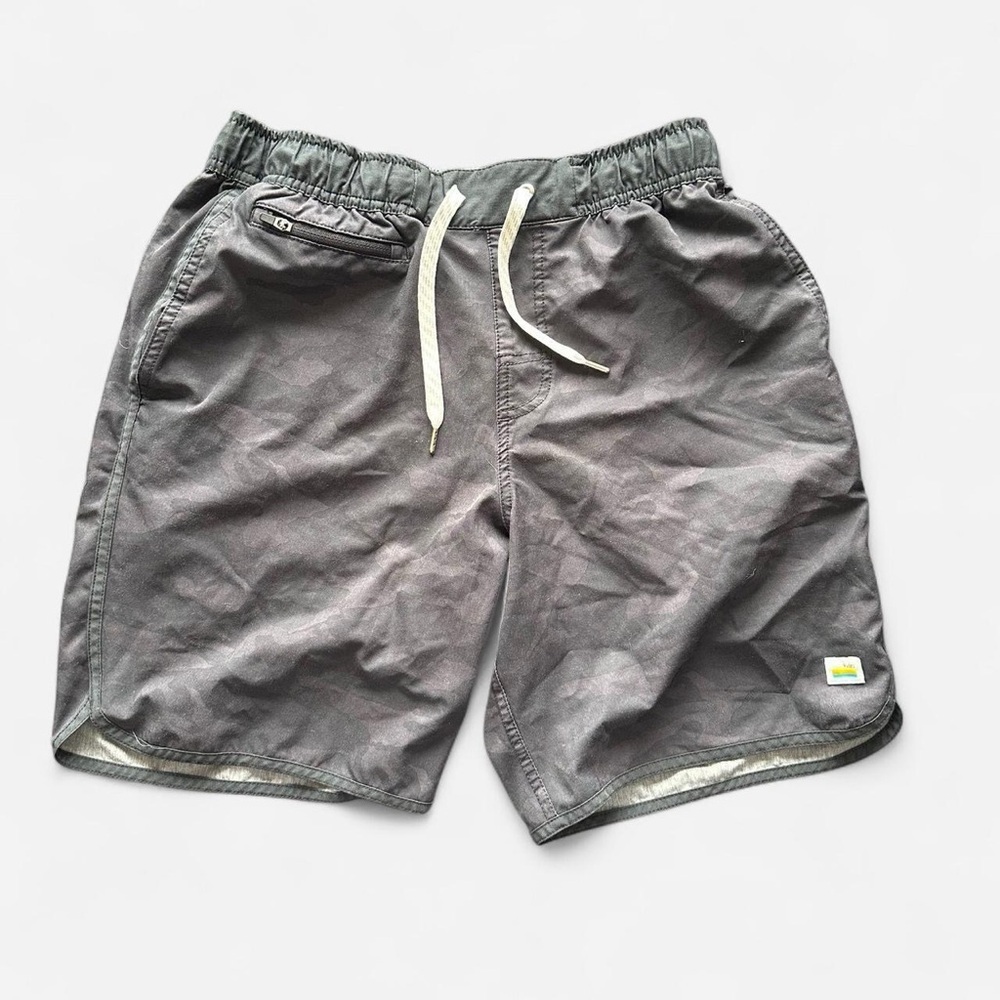 Vuori Men's Black Camo Shorts